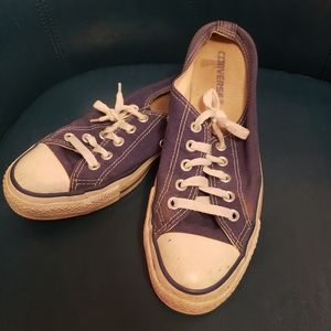 Converse slip ons. Blue